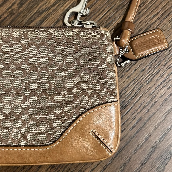 Coach Wristlet - Picture 3 of 3